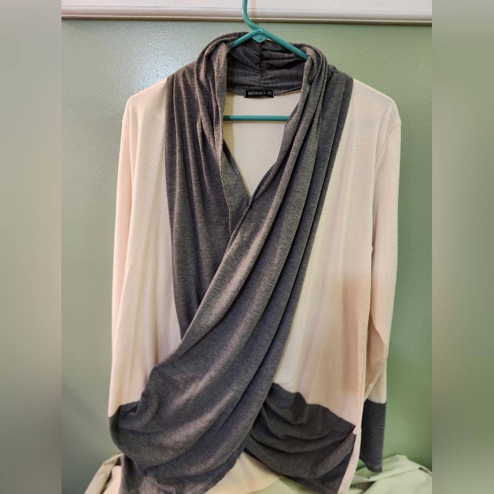 Miholl XL sweater